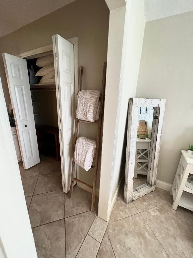 Beach Oasis 704 Lovely Daytona Ocean Front For 5 Sleeps Up To 12 Daytona Beach Dış mekan fotoğraf