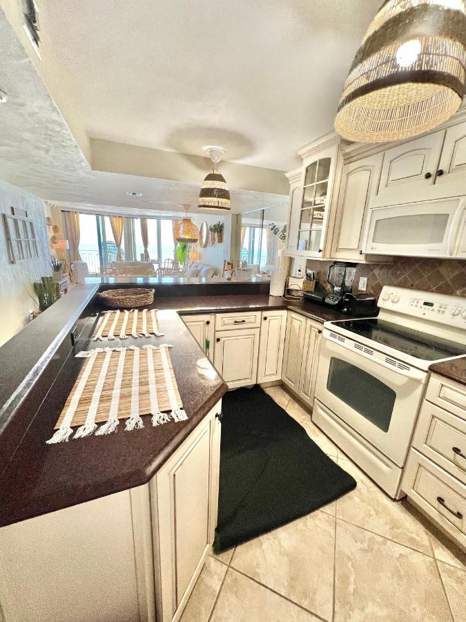 Beach Oasis 704 Lovely Daytona Ocean Front For 5 Sleeps Up To 12 Daytona Beach Dış mekan fotoğraf
